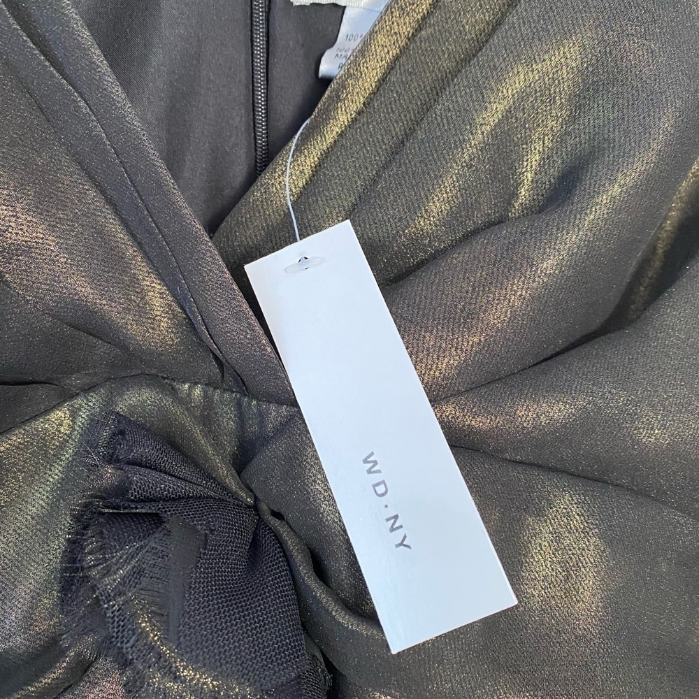 New with Tag WD. NY Gold Black Metallic Lined Top, Size 8, Short Sleeve Zip Back - Picture 8 of 9